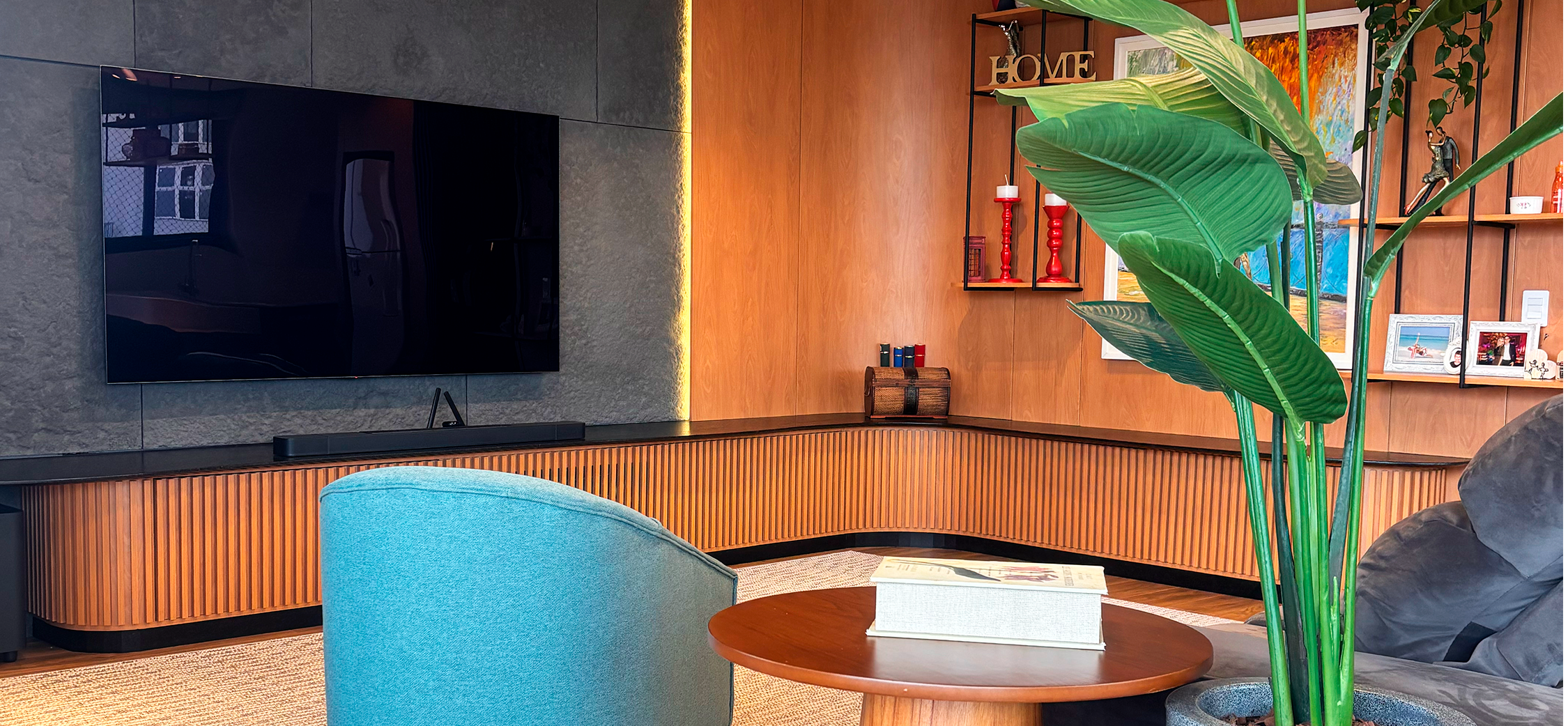 fotografia ilustrativa de umprojeto de apartamento de família com móveis projetados moderna planejados